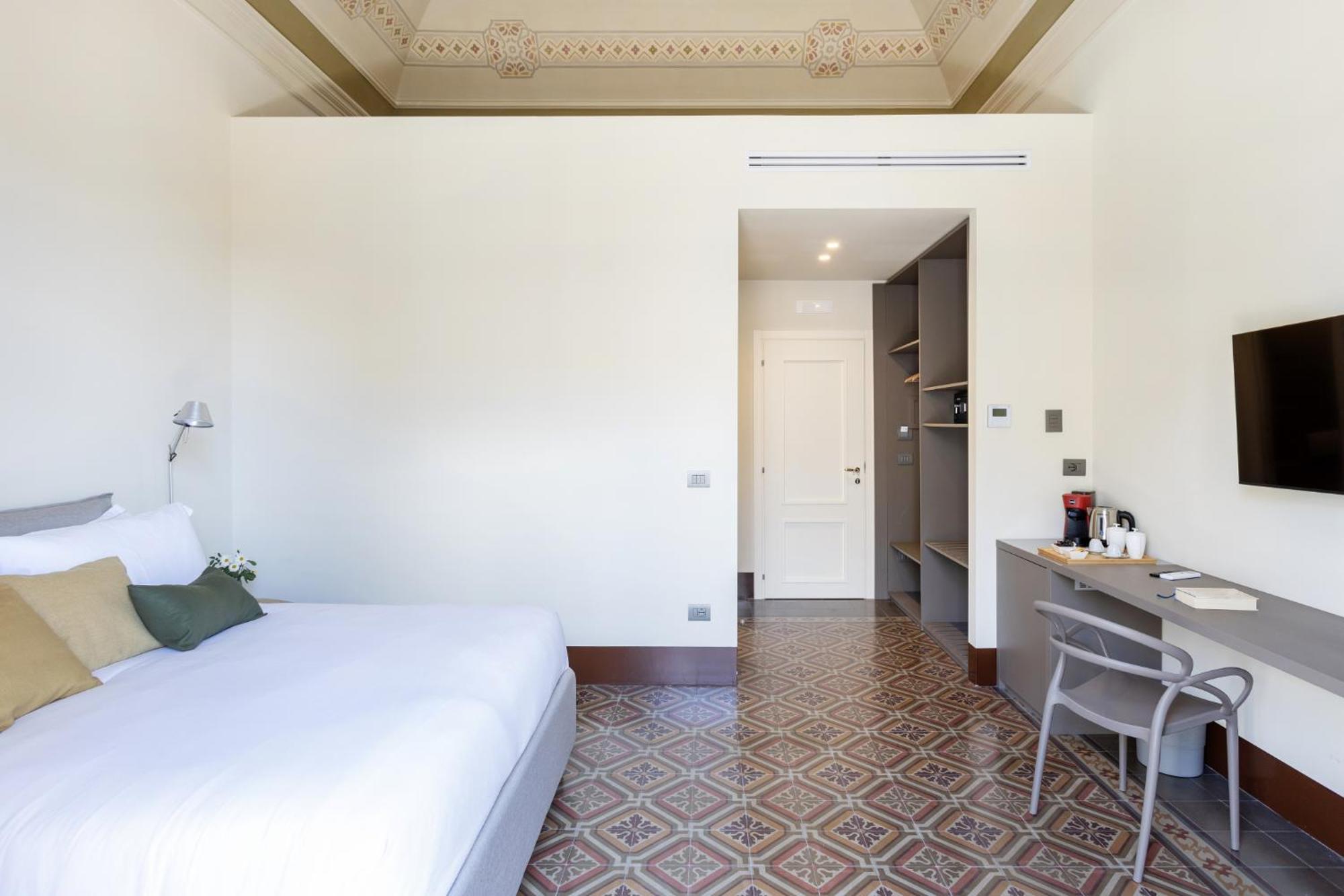Palazzo Costarelli - Bed And Breakfast CTA Exteriör bild