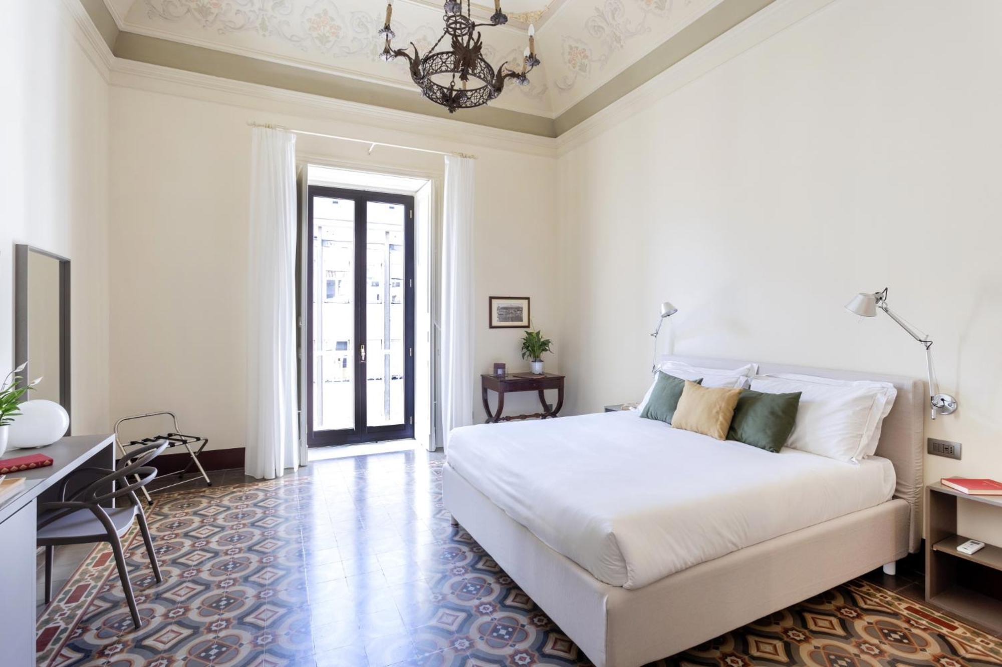Palazzo Costarelli - Bed And Breakfast CTA Exteriör bild