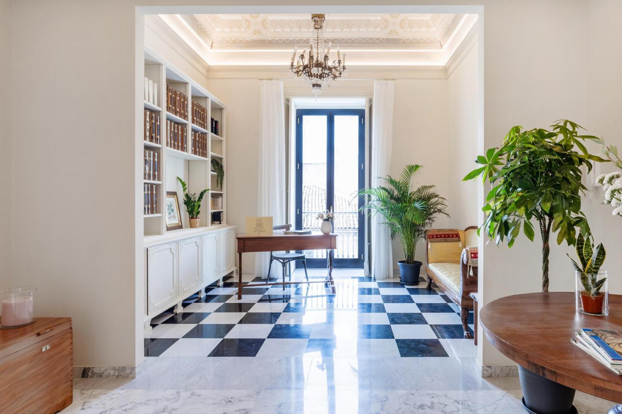 Palazzo Costarelli - Bed And Breakfast CTA Exteriör bild